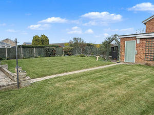 Photo 15- click for photo gallery